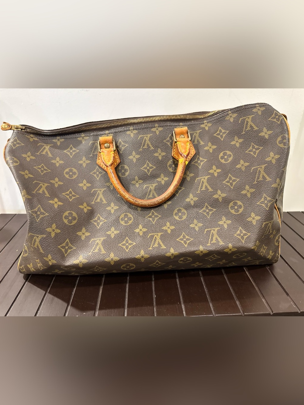 Louis Vuitton Speedy 40 Monogram Canvas Boston Bag